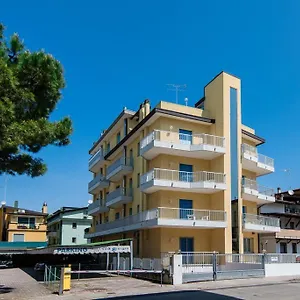  Aparthotel Playa Italia